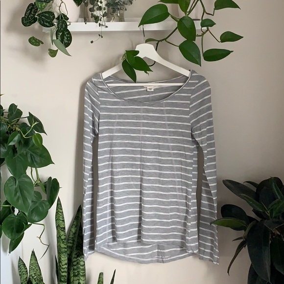 🖤2/$15 Billabong Long Sleeve Top - Picture 2 of 7